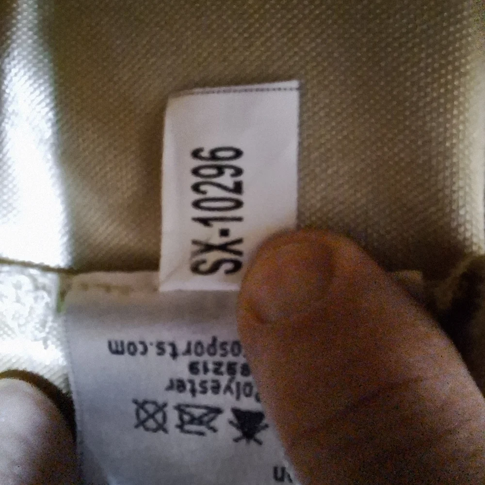 Champro Gold football pants in an adult small. EUC